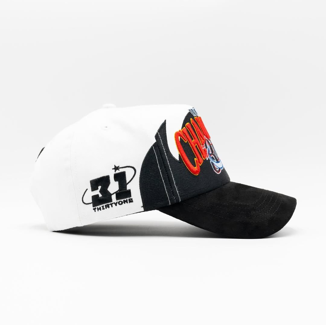 Gorra Thirty One Hats World Champions