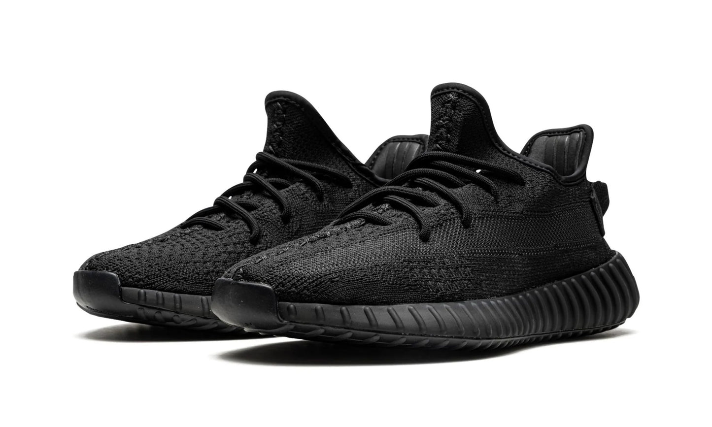 Yeezy 350 Onyx